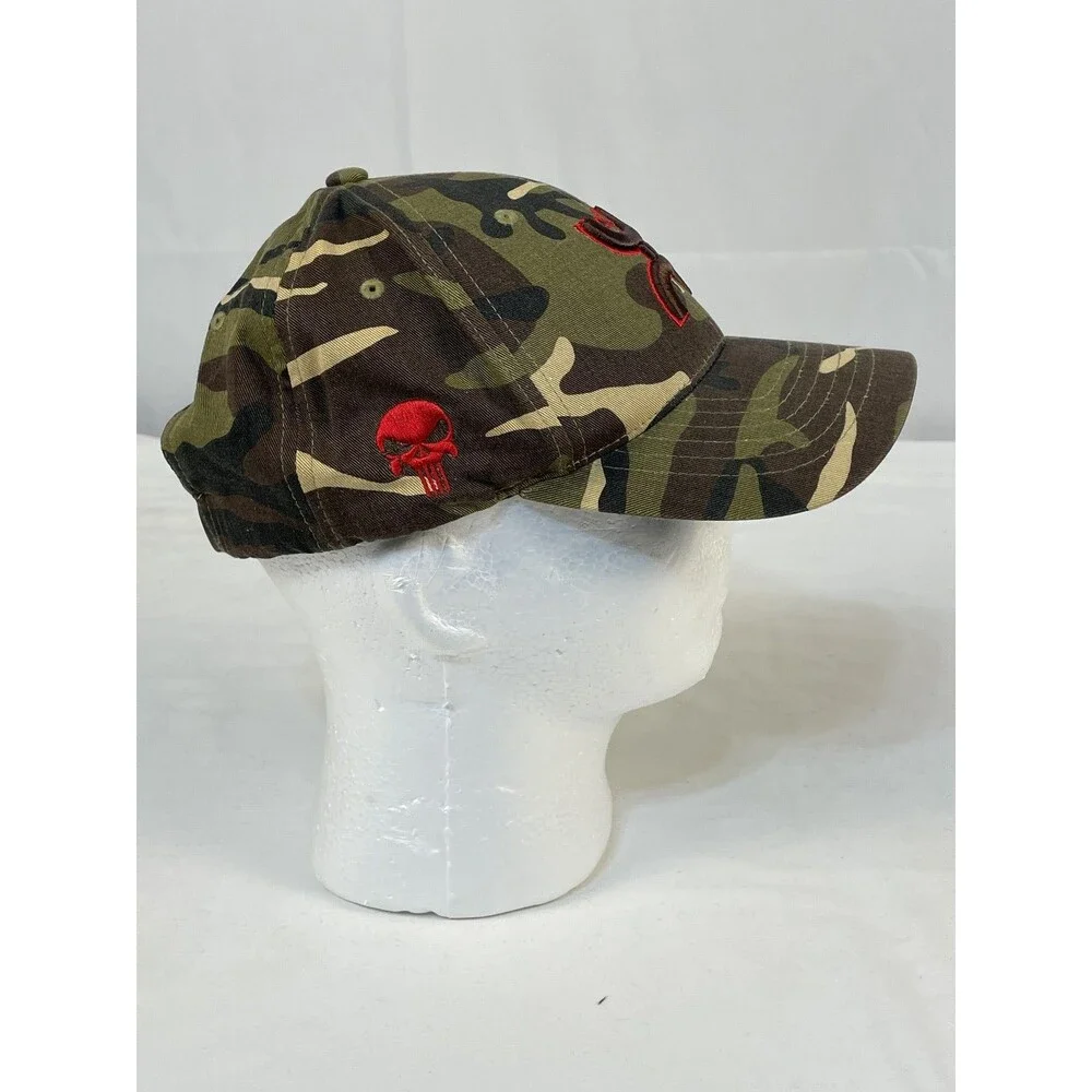 Hooey Camouflage Hat Men's Adjustable Baseball Cap Red Logo Skull Flag Underbrim